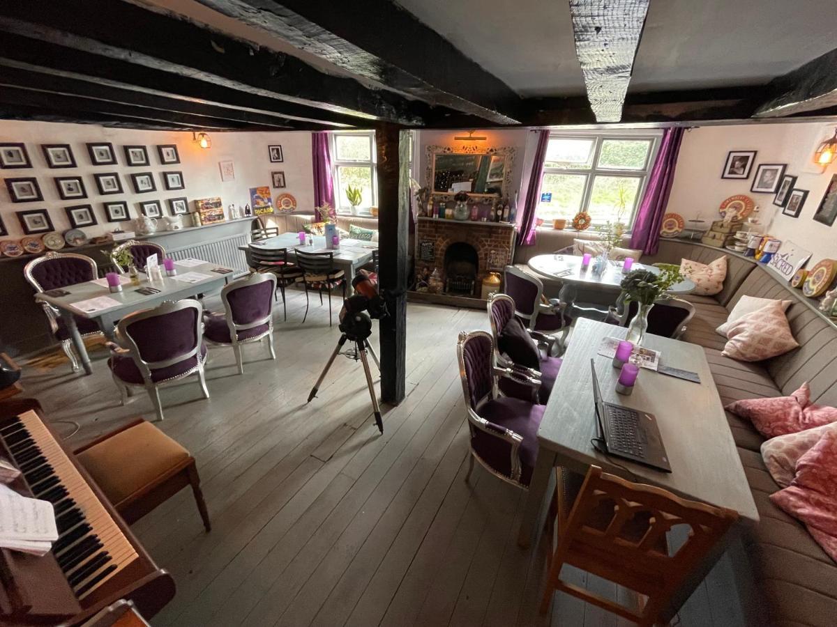 The Raven Suite Henley-on-Thames Exterior photo